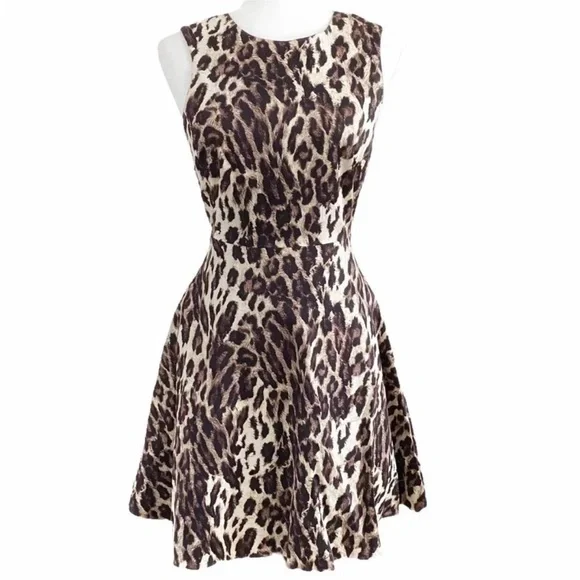 Karen Millen Fit & Flare Leopard Print Midi Dress - Picture 1 of 7